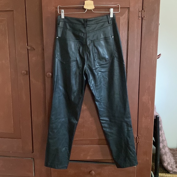 Zara Faux Leather Mom-Fit Pants - Picture 7 of 8